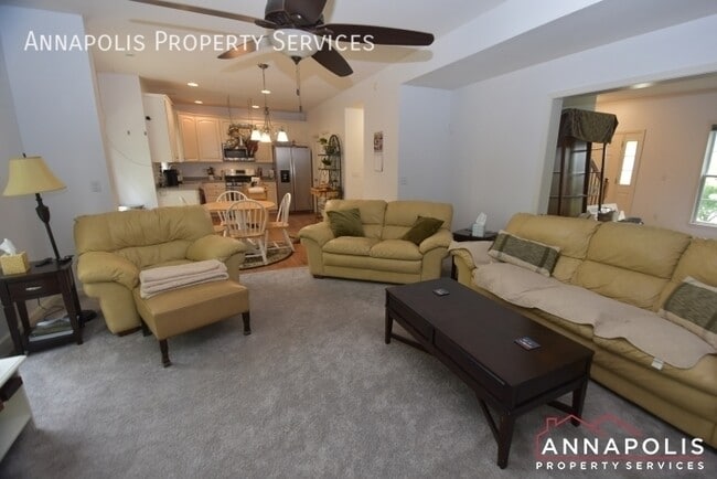 Building Photo - 307 Mainsail Dr