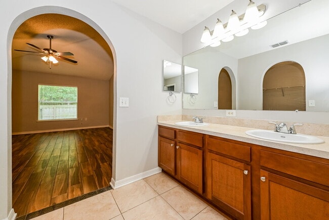 Building Photo - 3763 Iceni Court