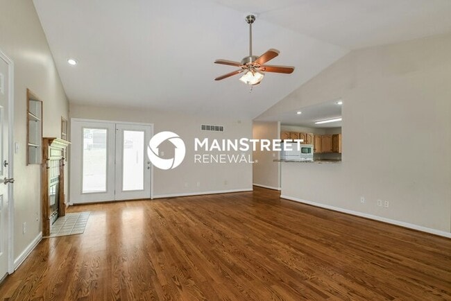 Building Photo - 3 Bedroom Pet-Friendly Home in Florissant,...