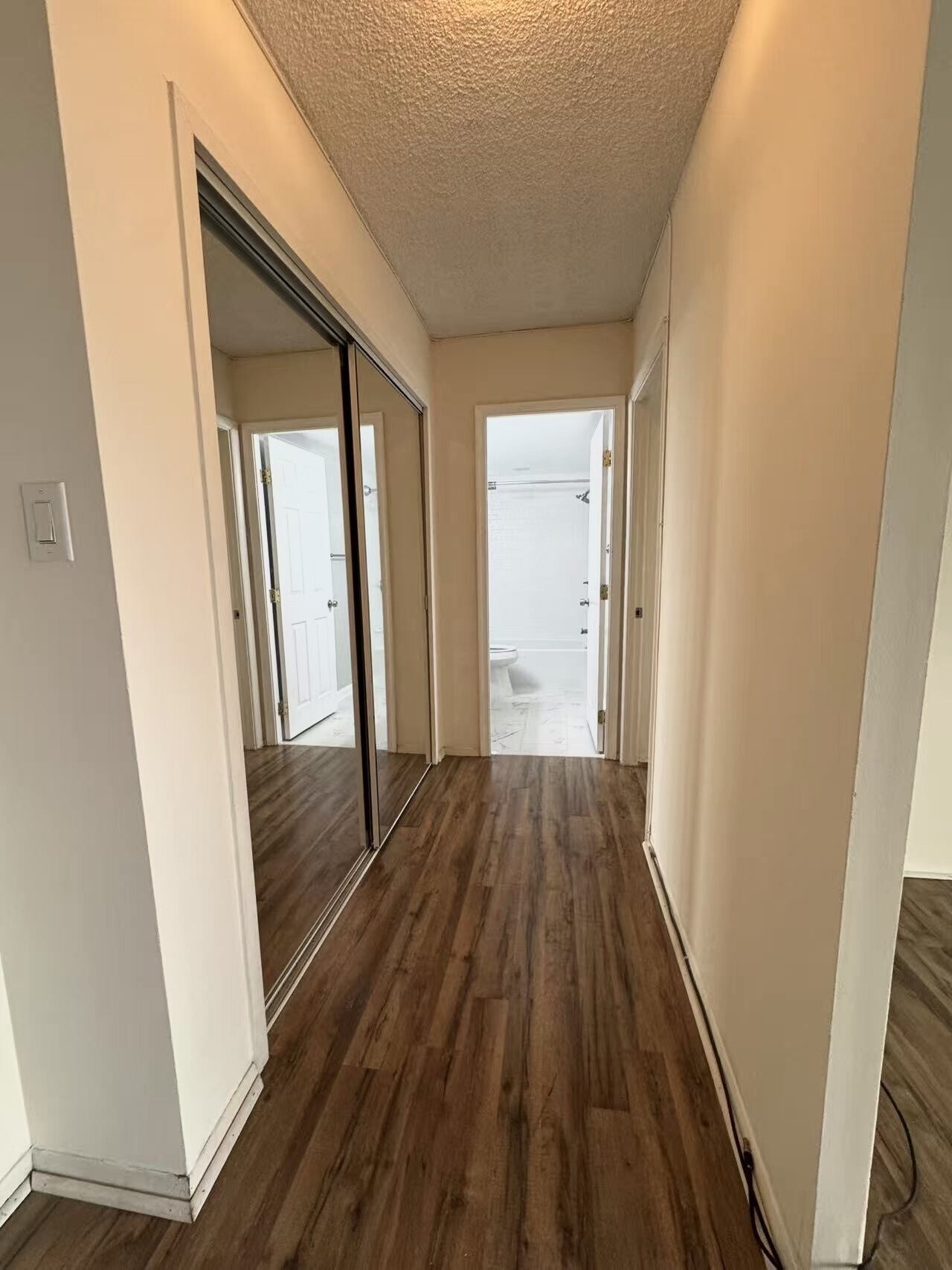 Hallway w/ spacious coat closet - 5225 Pooks Hill Rd
