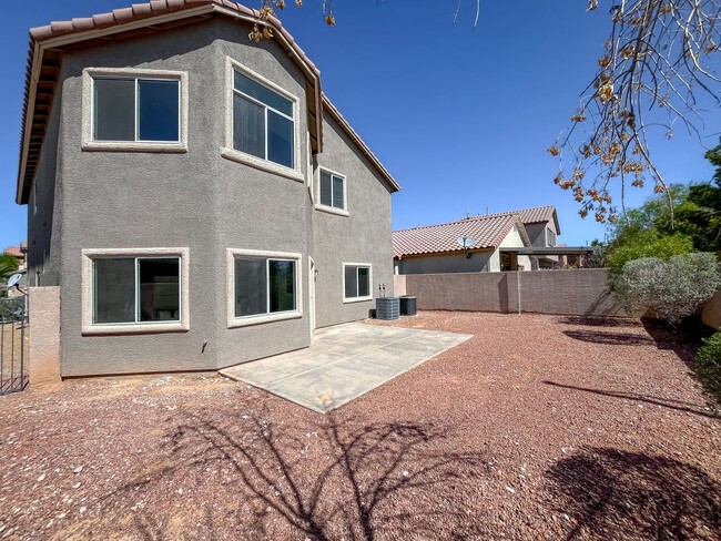 Building Photo - Charming Two-Story Home with Spacious Layout!