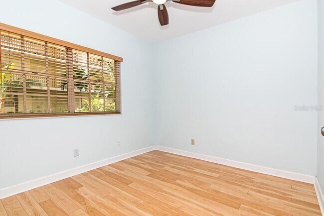 Building Photo - 1002 S Harbour Island Blvd