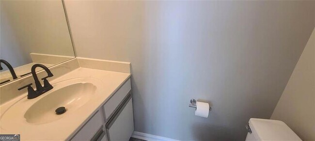 Building Photo - 2120 Fairways Ct