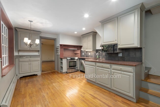 Building Photo - AVAILABLE NOW! Restored historic downtown Carlisle rental with fenced yard, pond, balcony, and ha...