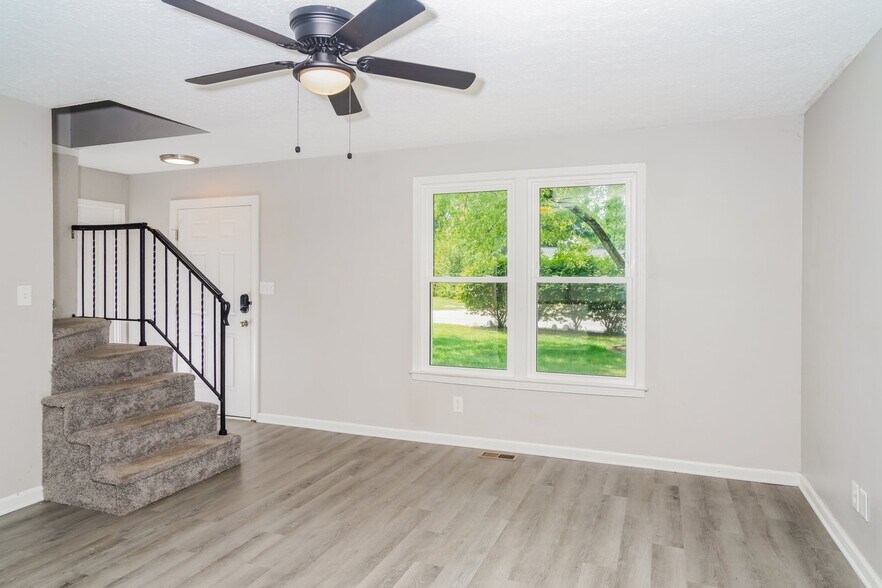 Building Photo - 520 Goyne Ave