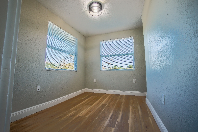 Building Photo - 2900 1st Ave S