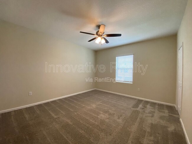 Building Photo - 9348 Tecumseh Dr