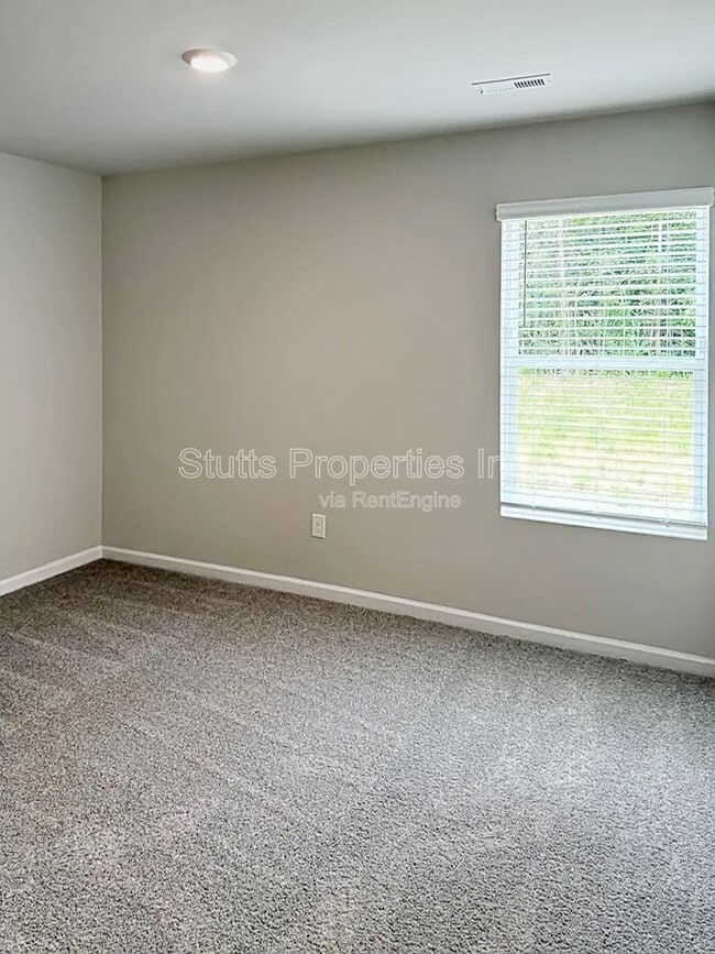 Building Photo - 318 Skykomish Rd