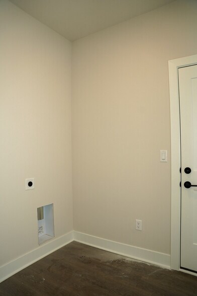 Building Photo - 20680 S Barker St