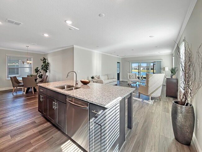 Building Photo - 9399 Serapis Wy