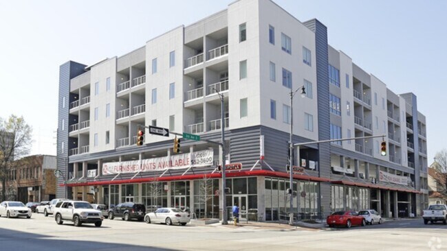 Building Photo - 304 20th St S