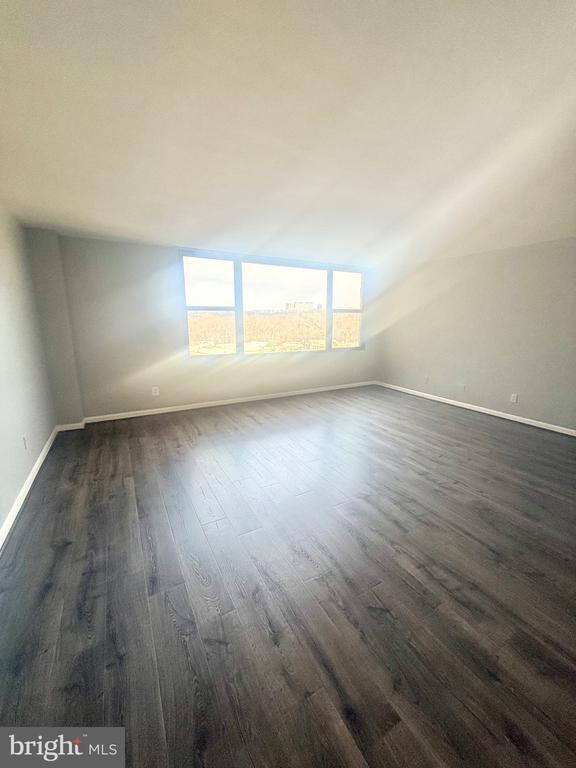 Building Photo - 4600 Duke St