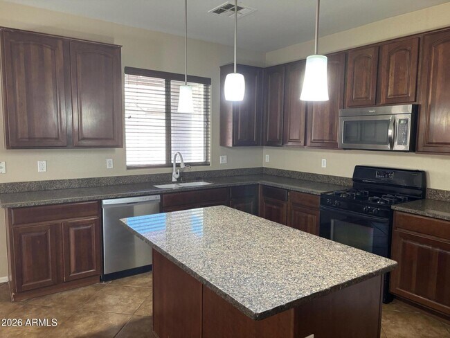 Building Photo - 11360 East Starkey Avenue