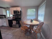 Building Photo - 17 Pleasant View Dr