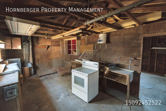 Building Photo - 4118 E Hastings Ave