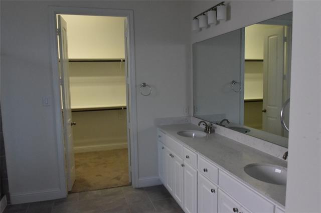 Building Photo - 1113 Horsetail Dr