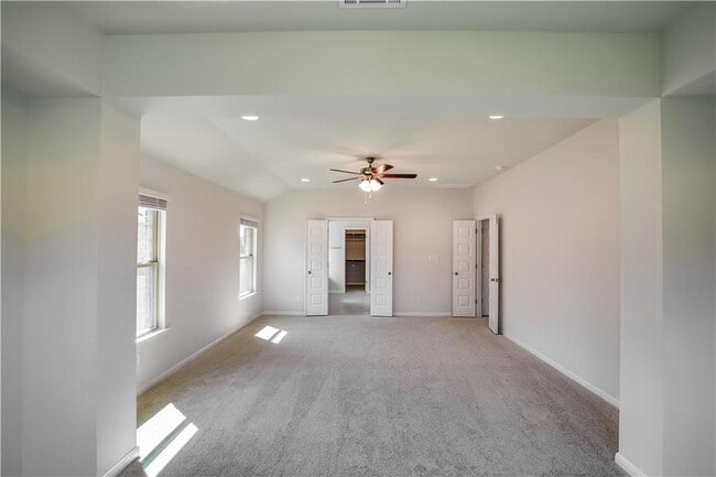 Building Photo - 2425 Choctaw Pl