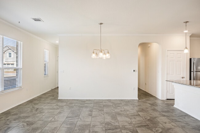 Building Photo - 805 Sandhill Branch Dr