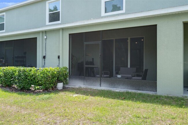 Building Photo - 11385 Crescent Deer Dr