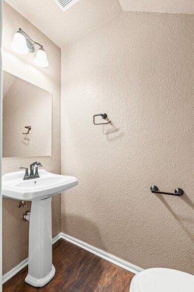 Downstairs Half-Bathroom - 10001 Panther Way
