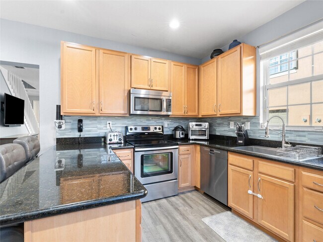 Building Photo - 14741 SW 11th St