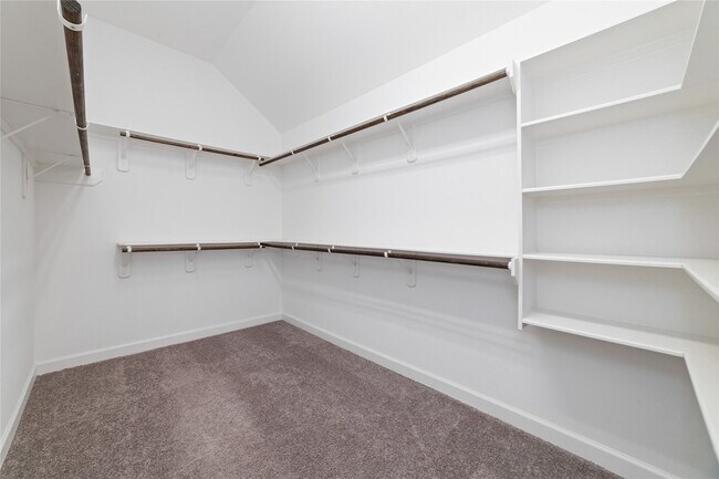 Building Photo - 11127 Bluewater Lagoon Cir