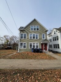Building Photo - 252 Sheffield Ave