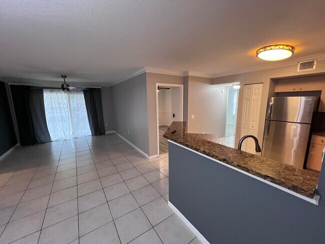 Building Photo - 4180 San Marino Blvd