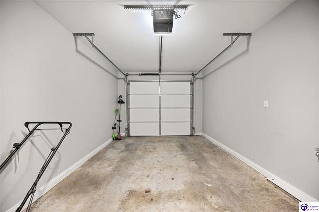 Building Photo - 113 Graystone Ct