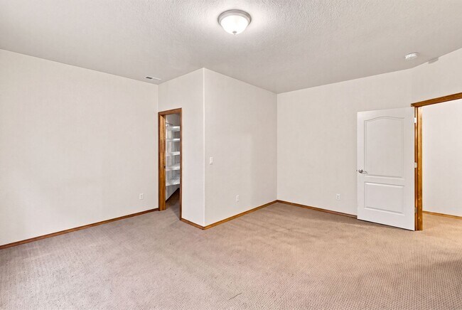 Building Photo - 8803 Wolf Lake Drive