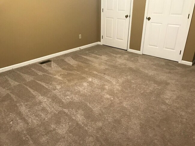 Building Photo - 312 McDowell Dr