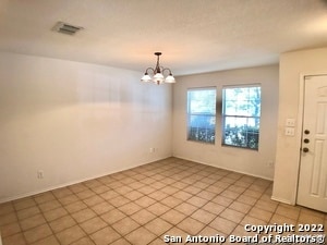 Building Photo - 5854 Providence Oak