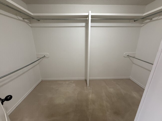 Building Photo - 5901 101st St