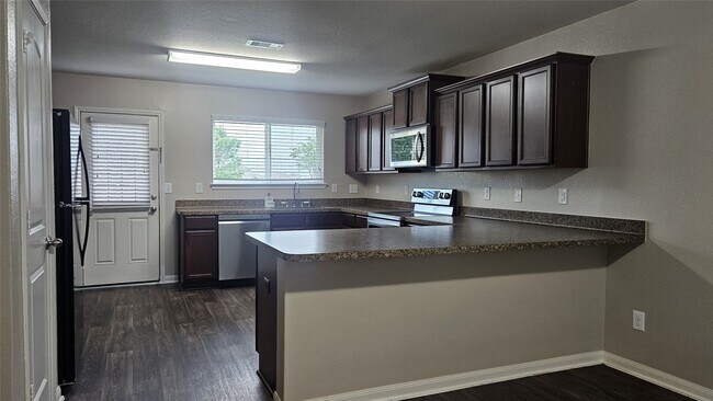 Building Photo - 12025 Windage Dr