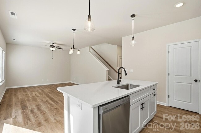 Building Photo - 3031 Breslin St