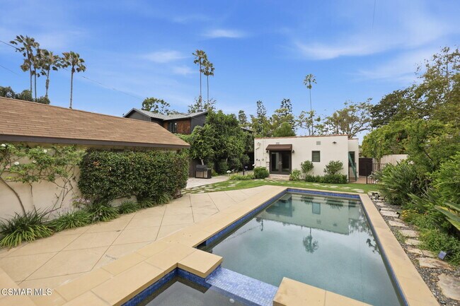 Building Photo - 732 N Alta Vista Blvd