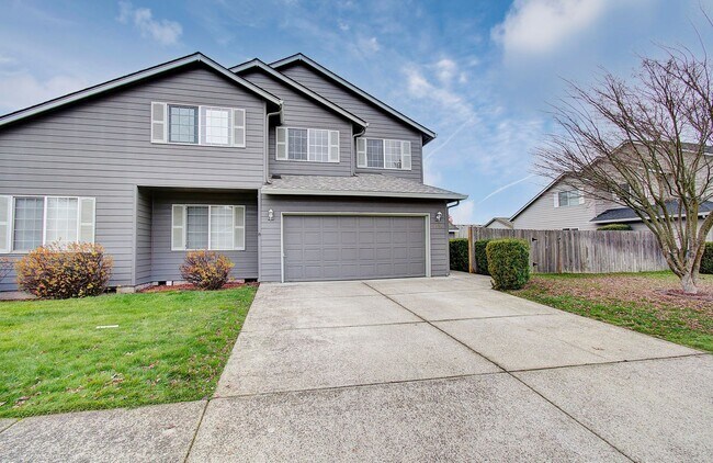 Building Photo - Moore 12918 &amp; 5000