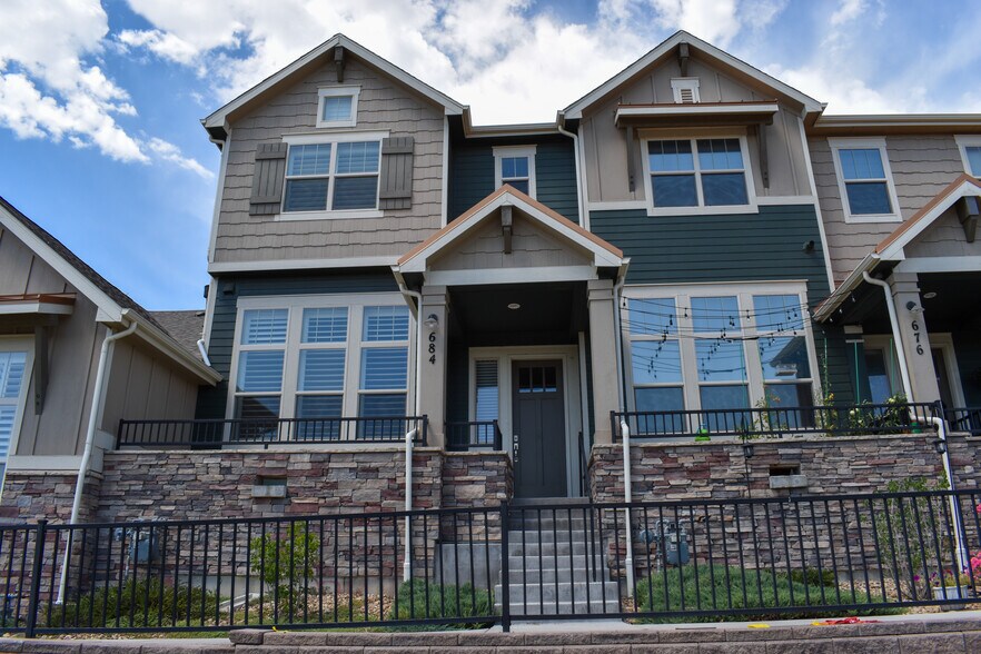 Building Photo - 684 Mason St