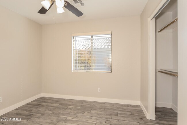 Building Photo - 14840 W Acapulco Ln