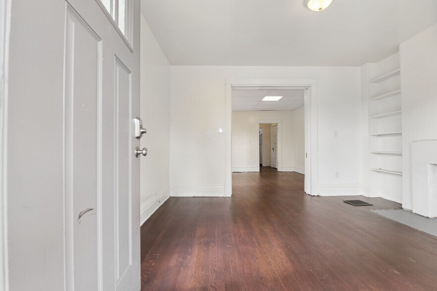 Building Photo - 168 Chittenden Ave