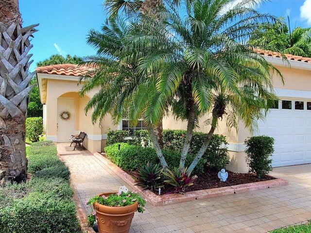 Primary Photo - 430 NW Lismore Ln