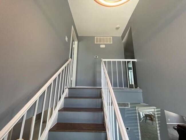 Building Photo - 15901 Archwood Ln