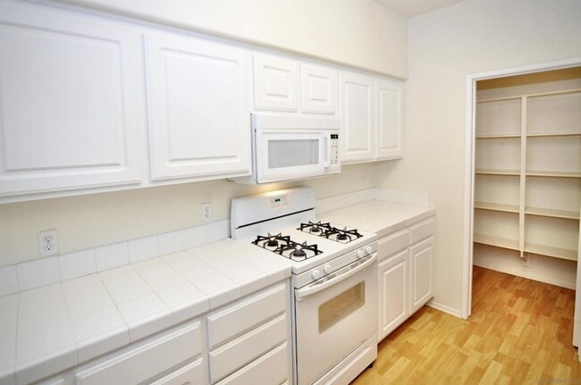 Building Photo - 10840 Scripps Ranch Blvd