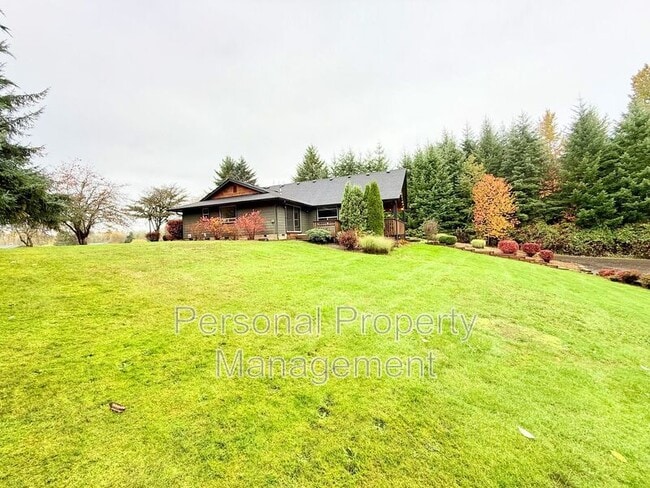 Building Photo - 16205 NE Leaper Rd