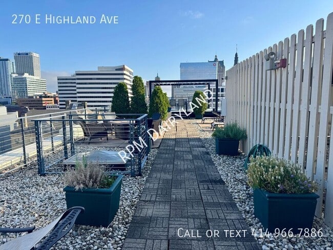 Building Photo - 270 E Highland Ave