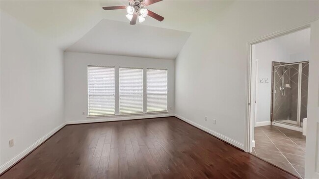 Building Photo - 26622 Clear Mill Ln