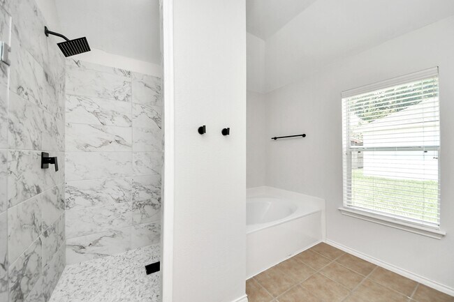 Building Photo - 20418 Port Bishop Ln