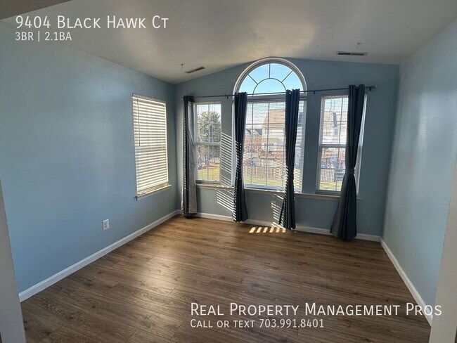 Building Photo - 9404 Black Hawk Ct