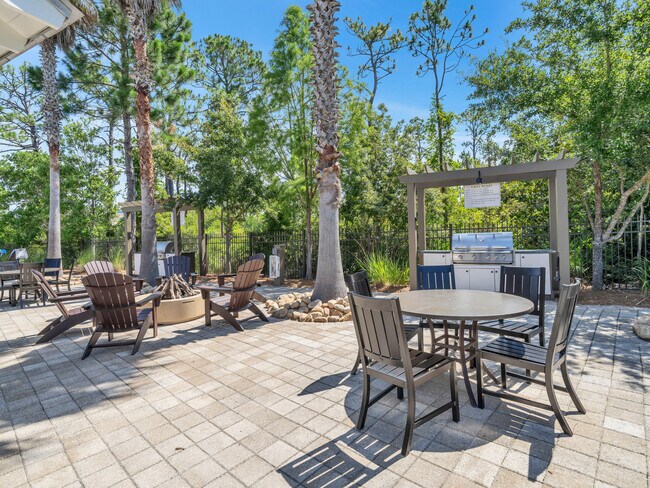 Building Photo - 616 Sandgrass Boulevard