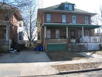 Primary Photo - 28 W Madison Ave